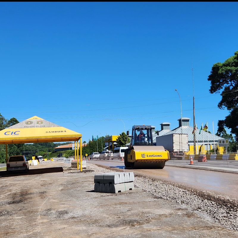 Concessionária CSG inicia mudança de traçado da ERS-122 em frente à base do Grupo Rodoviário de Farroupilha