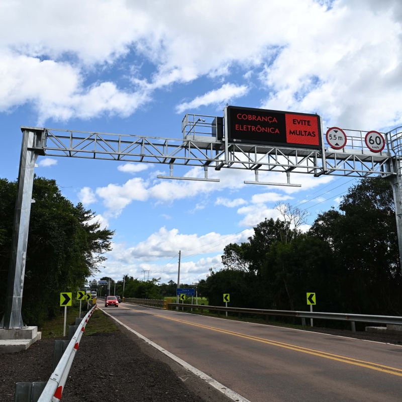 Motoristas podem consultar pagamento do pedágio free flow no site, aplicativo ou nas oito bases de atendimento da CSG