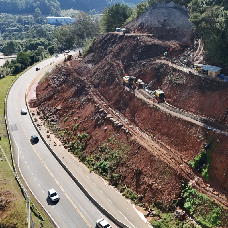 CSG investe R$ 20 milhões em obra de drenagem e reconstrução de talude na ERS-122, na Serra Gaúcha