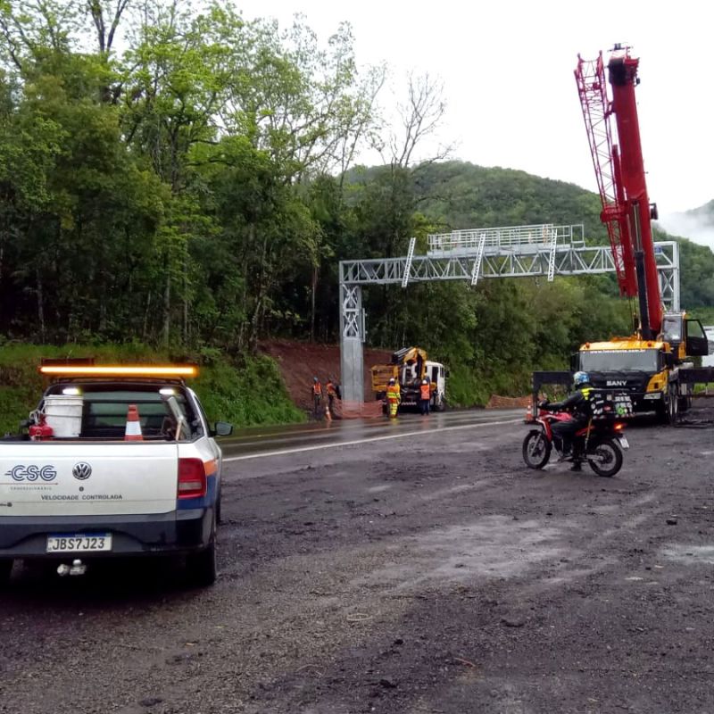CSG inicia instalação do primeiro pórtico do free flow e anuncia os outros cinco pontos no Estado