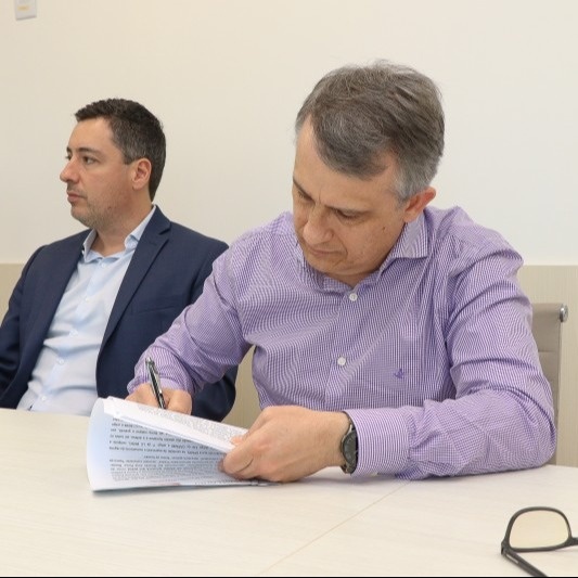 Defensoria Pública e CSG assinam acordo sobre pedágios free flow